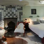The Vanguard Bed & Breakfast Amsterdam