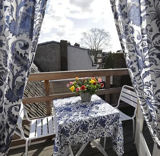 The Vanguard 2* Амстердам