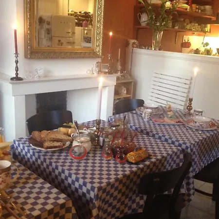 The Vanguard Bed & Breakfast Amsterdam