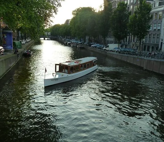 The Vanguard Bed & Breakfast