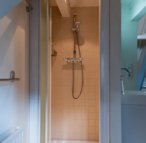 The Vanguard Bed & Breakfast Amsterdam