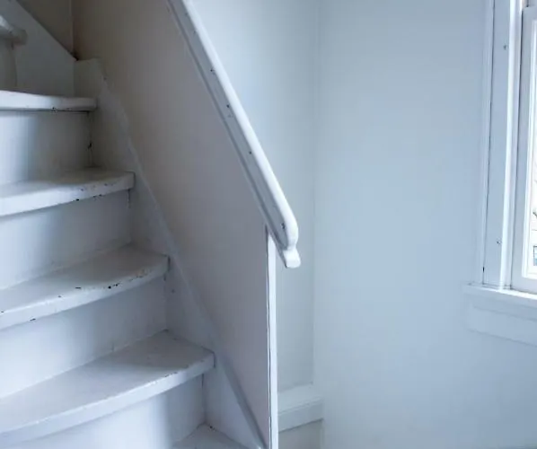 The Vanguard 2* Amsterdam